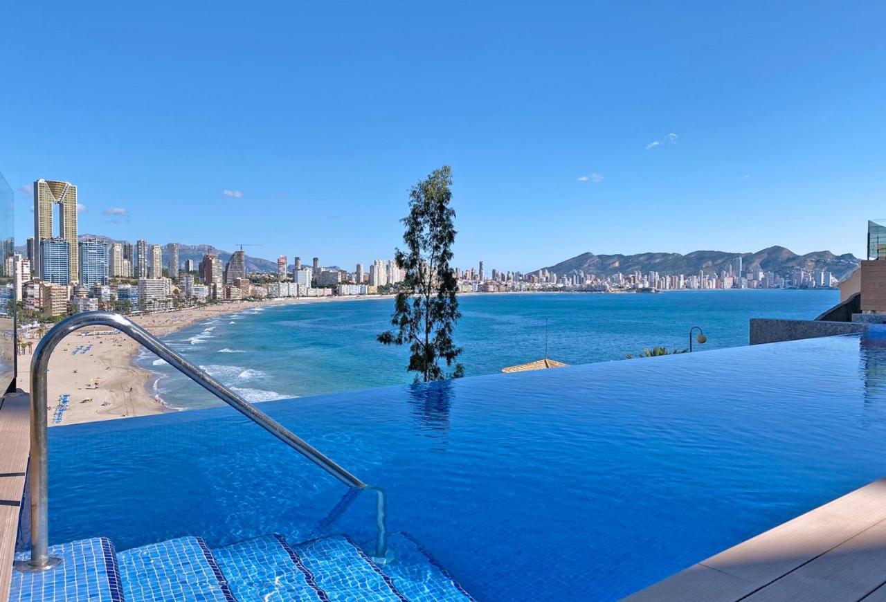 Luxury Apartment With Private Hot Tub By Poniente Beach Benidorm Exterior photo