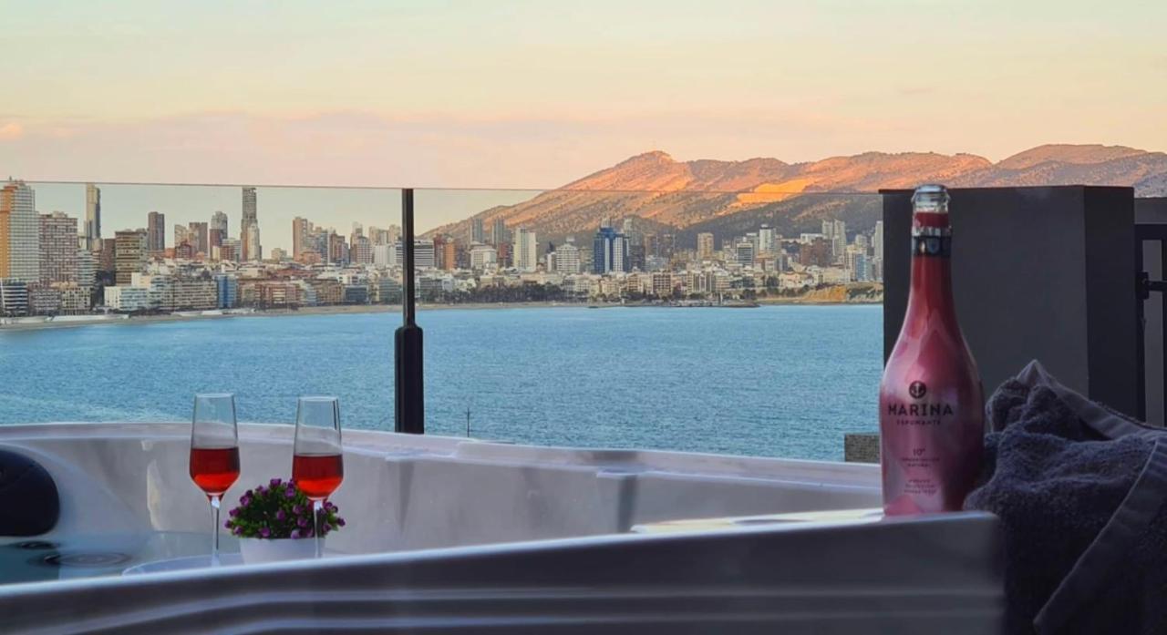 Luxury Apartment With Private Hot Tub By Poniente Beach Benidorm Exterior photo